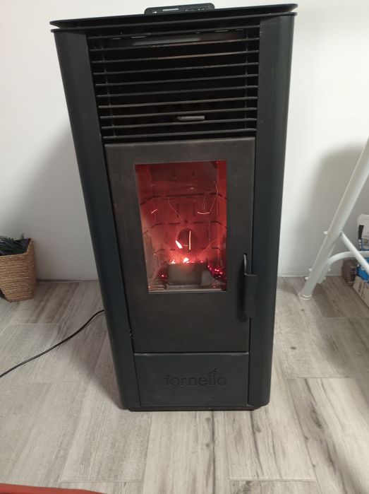 Termo semineu 11 kw aer cald pentru 110 m pătrați