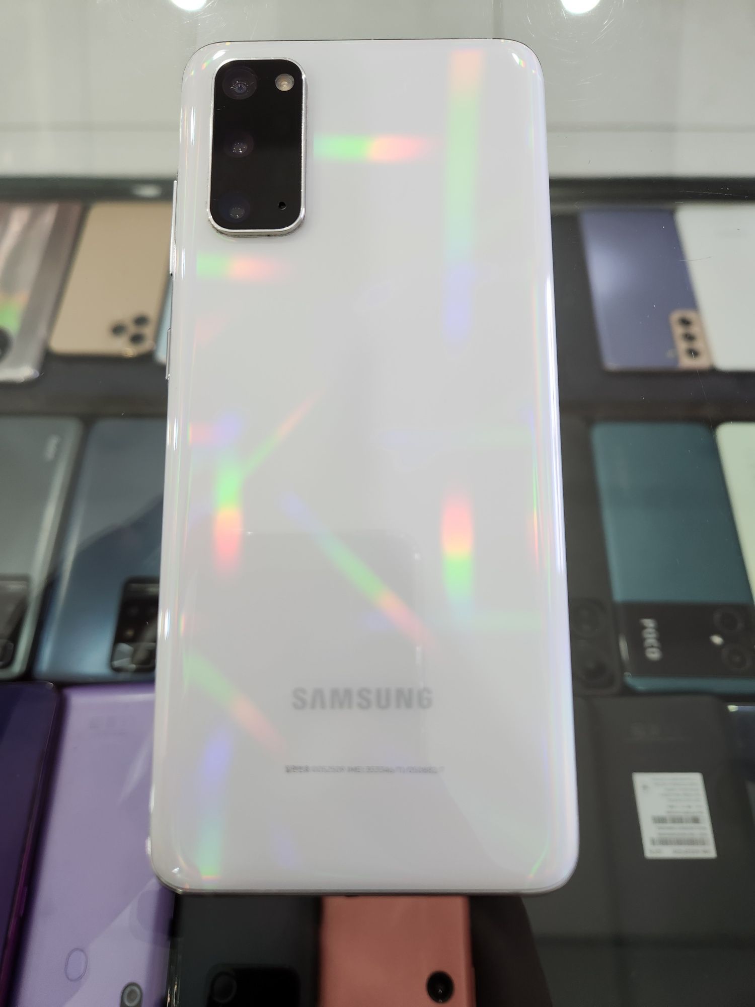 Samsung S20 sotiladi