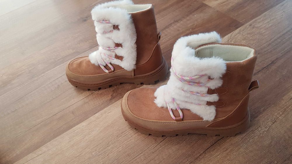 Cizmulite fetite marimea 32