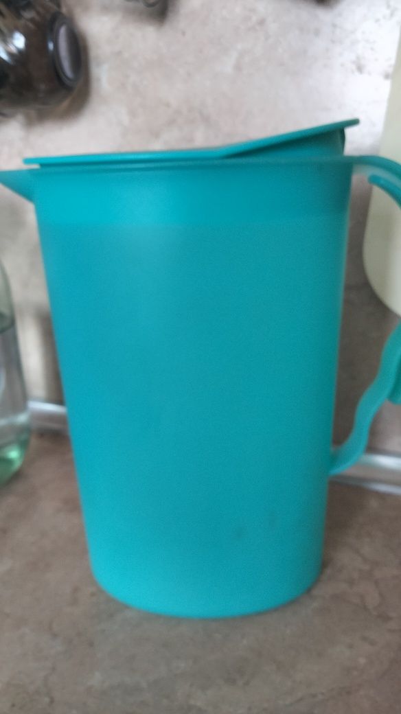 Кувшин Tupperware