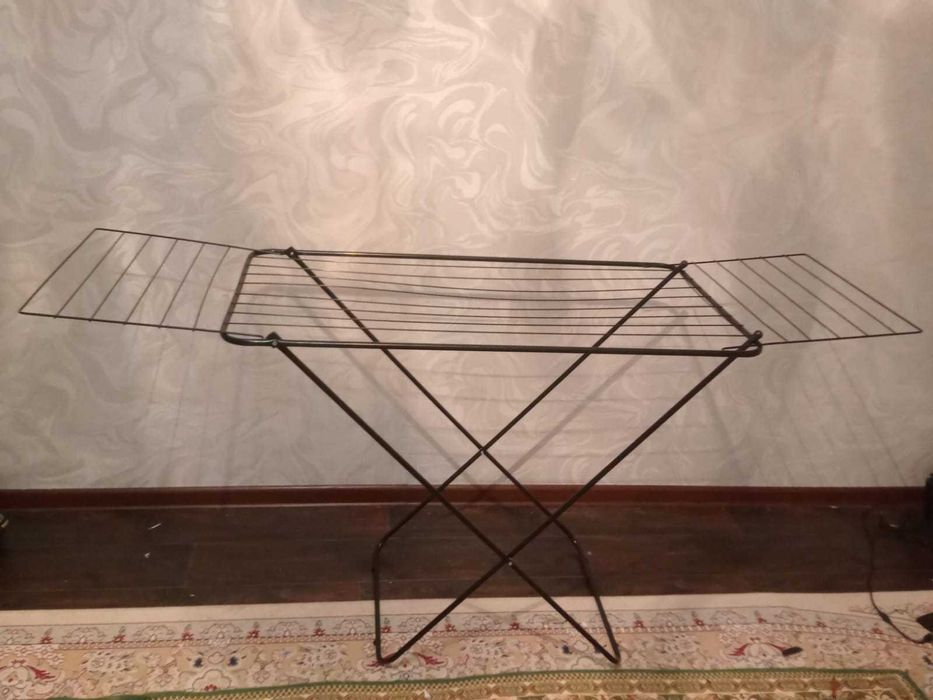 Сушилка для белья напольная раскладная металлическая