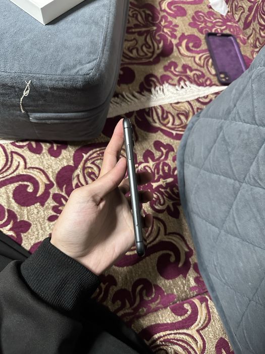 Iphone айфон 11 продам