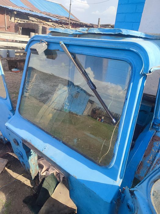 Продам кабину мтз 80 82 маленькая