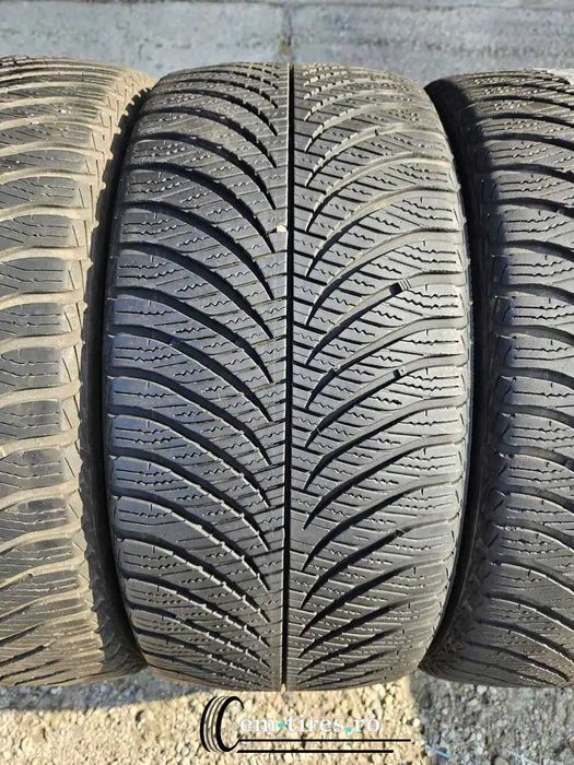 SET 4 Anvelope All Season 225/40 R18 GOODYEAR ras