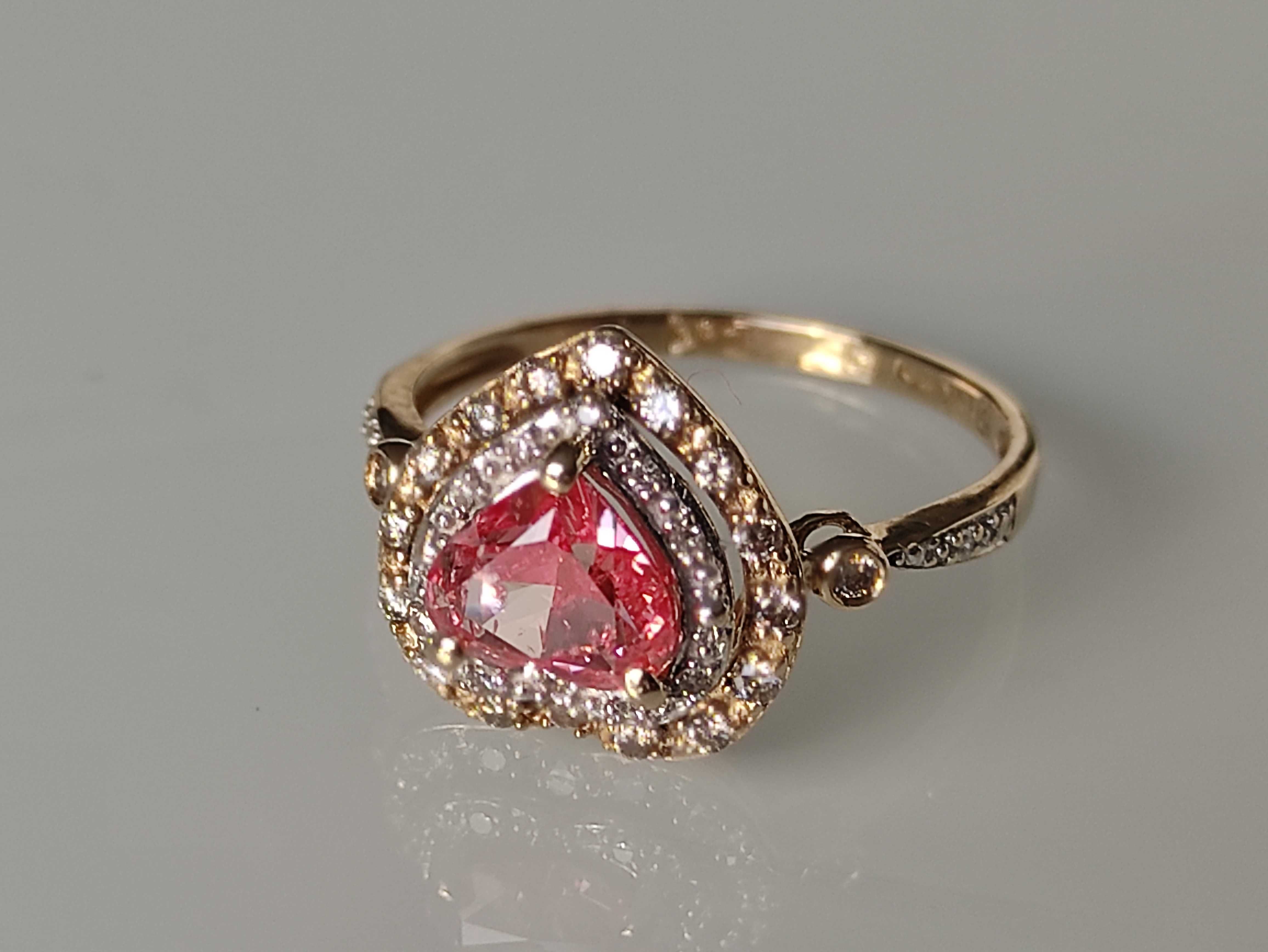 Inel logodna aur 14k cu diamant roz 1.35ct