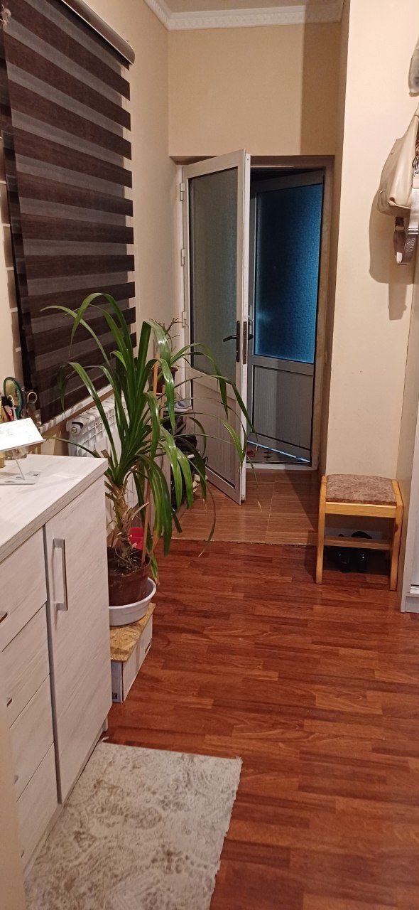 Продаю участок на Куйлюке рядом с Компасом 7-комнат 3,7-сотки фасад-10