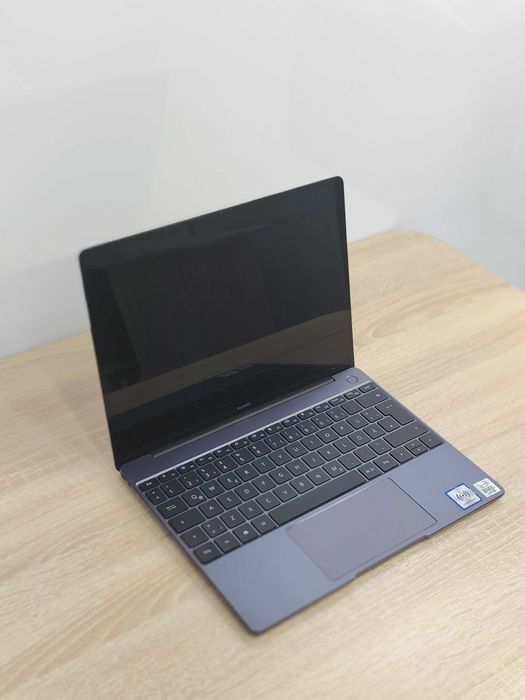 Huawei MateBook 13 / Core i5-10210U /8GB DDR3/ SSD 512GB/ 13” IPS 2K