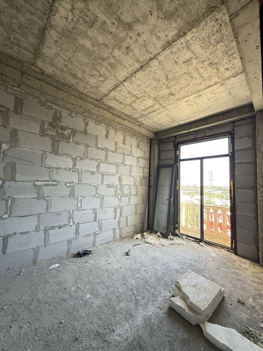 2 xonali uy sotiladi literaturnida 57 kv/m