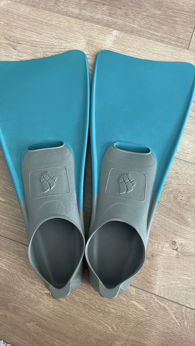 Продам ласты для детей