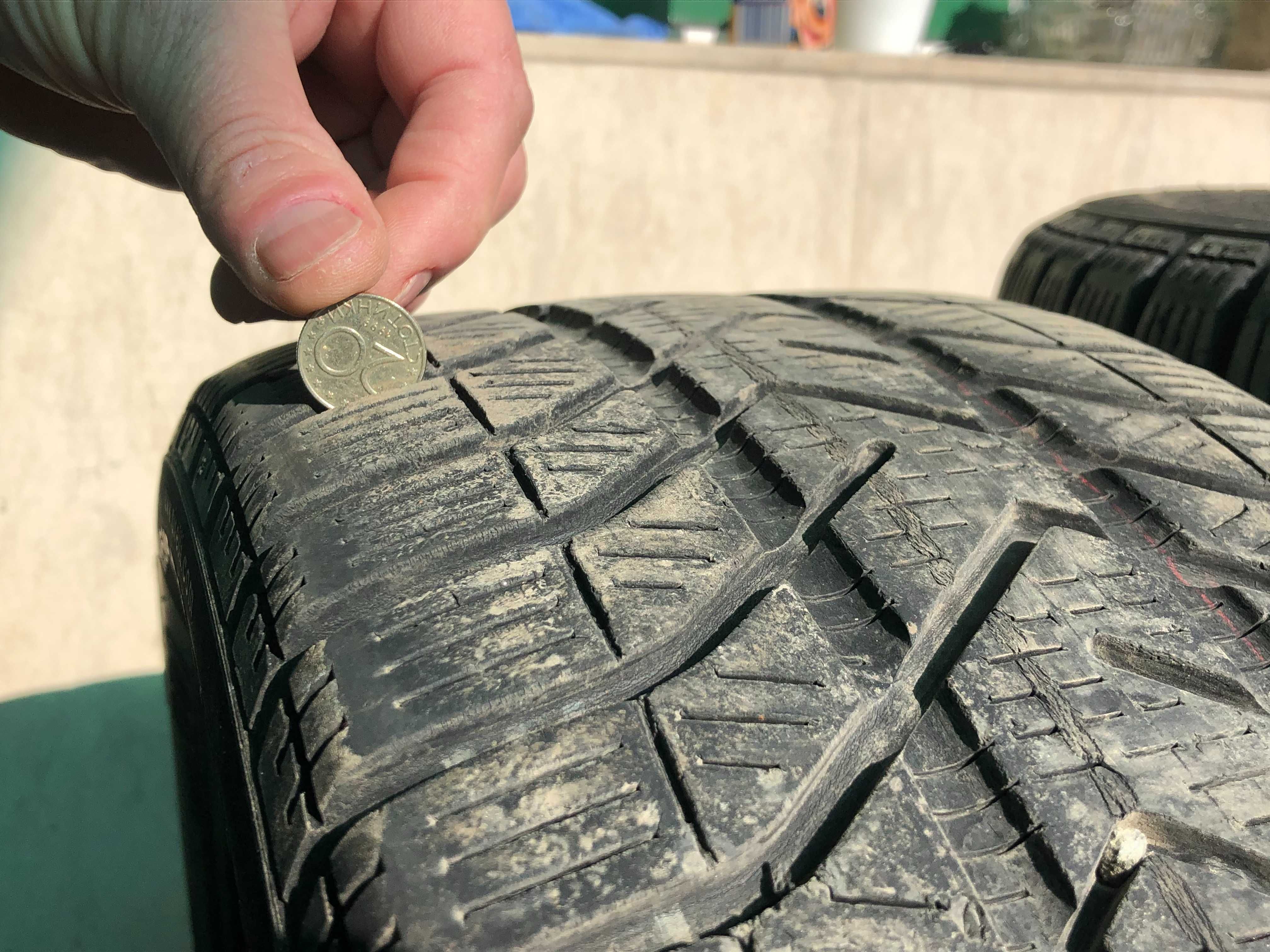 Зимни гуми Pirelli 195/45/16R DOT 2811