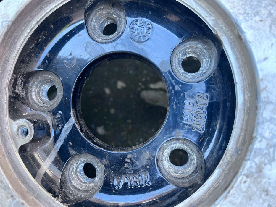 Vând jante 15' aliaj