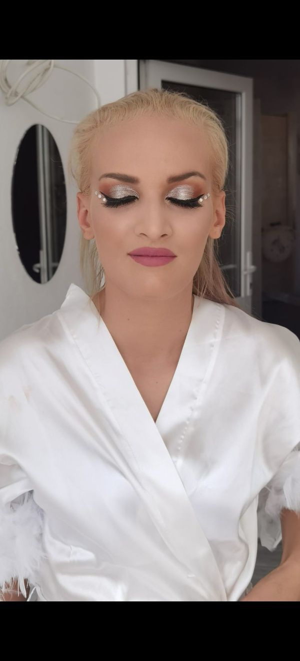 Coafat și make. Up la dvs acasă
