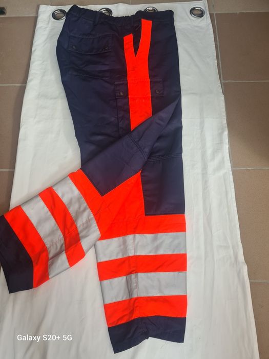 Salopete de lucru Nr 64