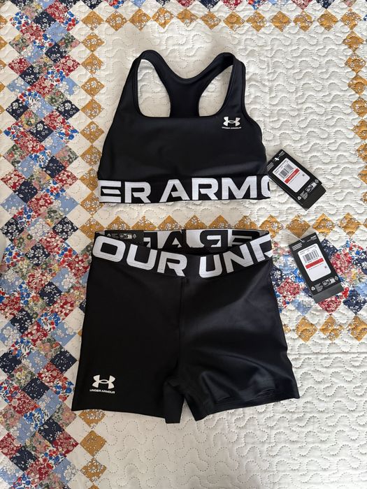 Спортен комплект Under Armour бюстие и клин XS