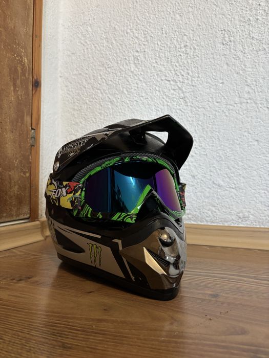 Каска за кросов мотор