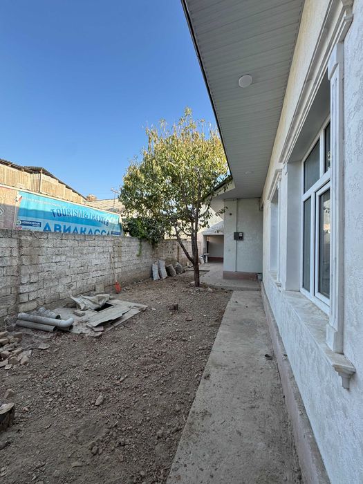 Зангиотада участка сотилади 2,76 соток