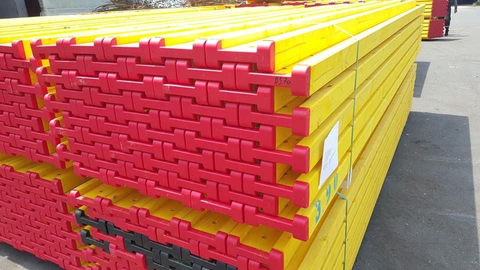 Panouri tip doka, placa galbena, lana, cofraj tego, placaj, popi metal