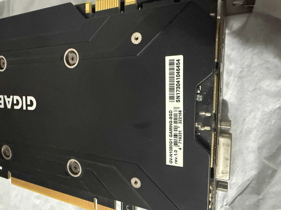 Placa video GIGABYTE GTX 1080 8gb