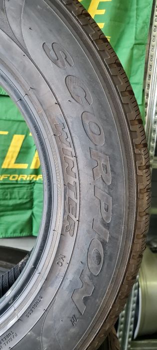 Set 4 anvelope Pirelli Scorpion 235 65 R 17  MO echip fabrica Mercedes