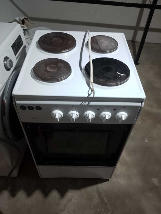 Электрическая плита