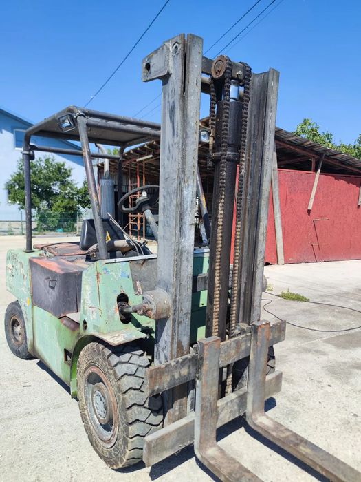 Altul Balcancar 3.5T Stivuitor 3.5 tone stare buna de functionare