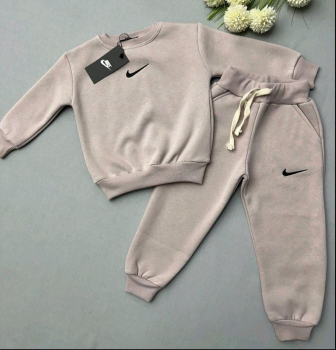 Спортен екип/анцунг от две части за деца и бебета