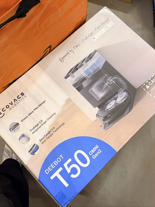 Vand aspirator robot Deebot