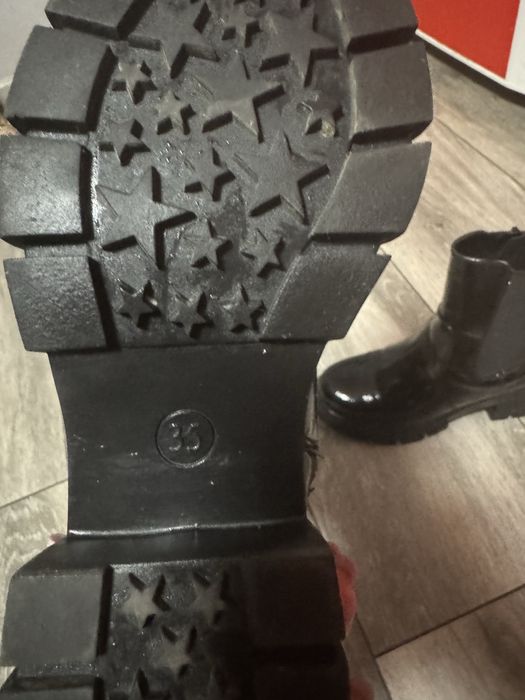 Vand cizmulite de lac