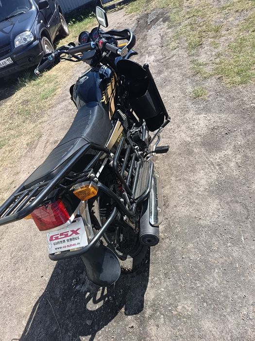 Продам мотоцикл Suzuki