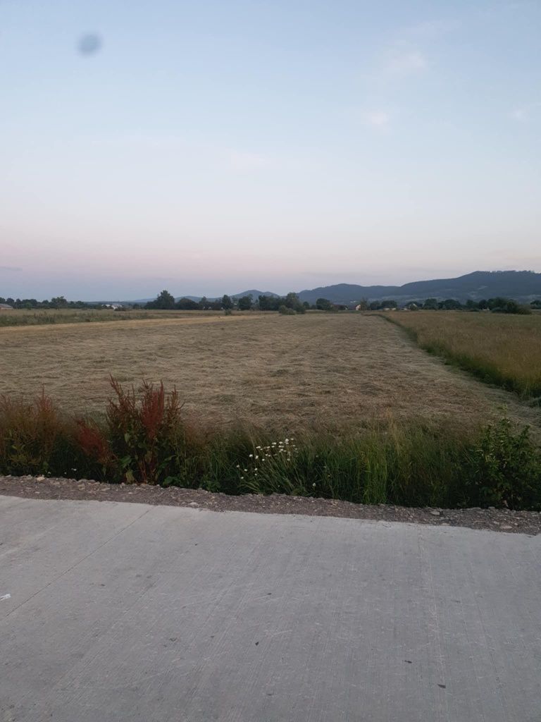 Teren de vânzare