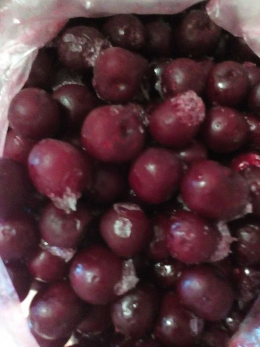 Продам замороженную, дачную вишню с косточкой