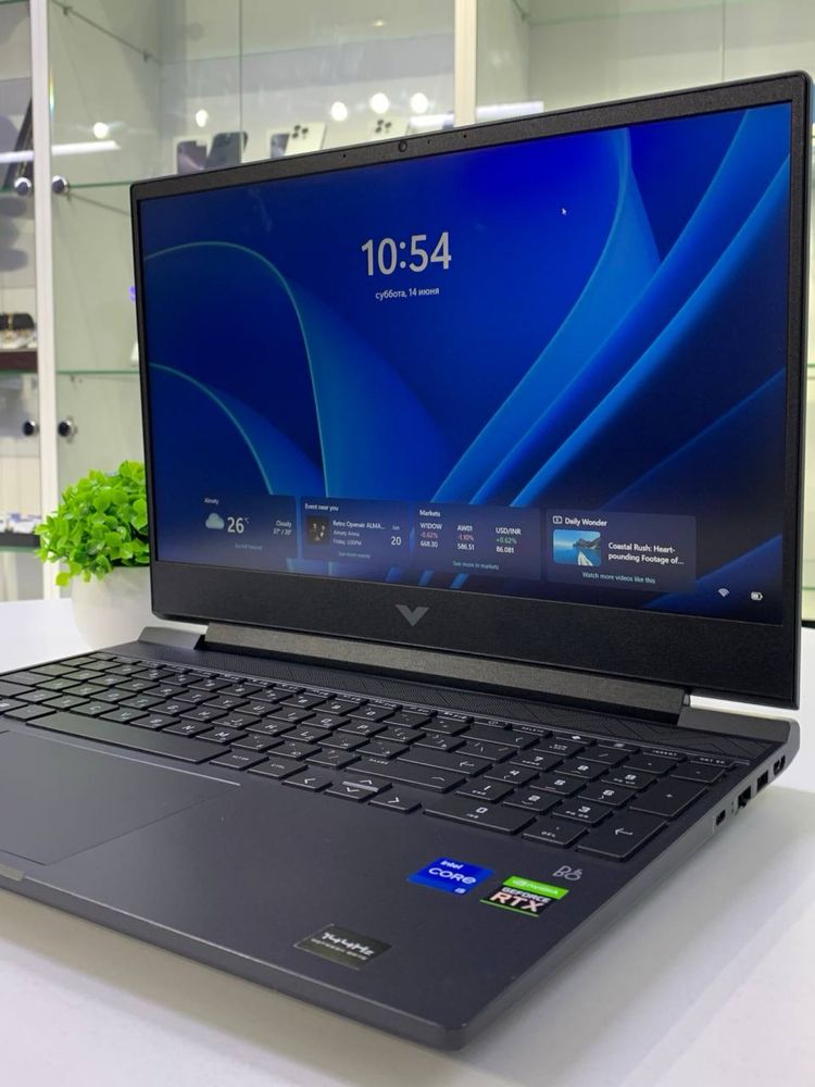 HP Victus core i5-12