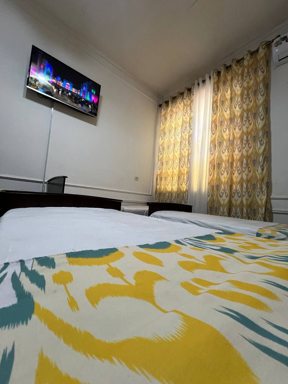 Hostel , Ziyoratchilar uchun , Registon oldida