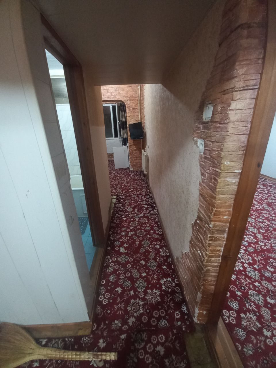 Срочно продаётся 2х квартира на 2 этаж ор р Динамо бозорча