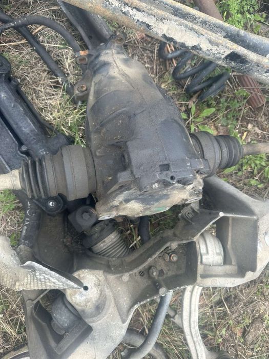 Диференциал за мерцедес 2.2 116 к.с