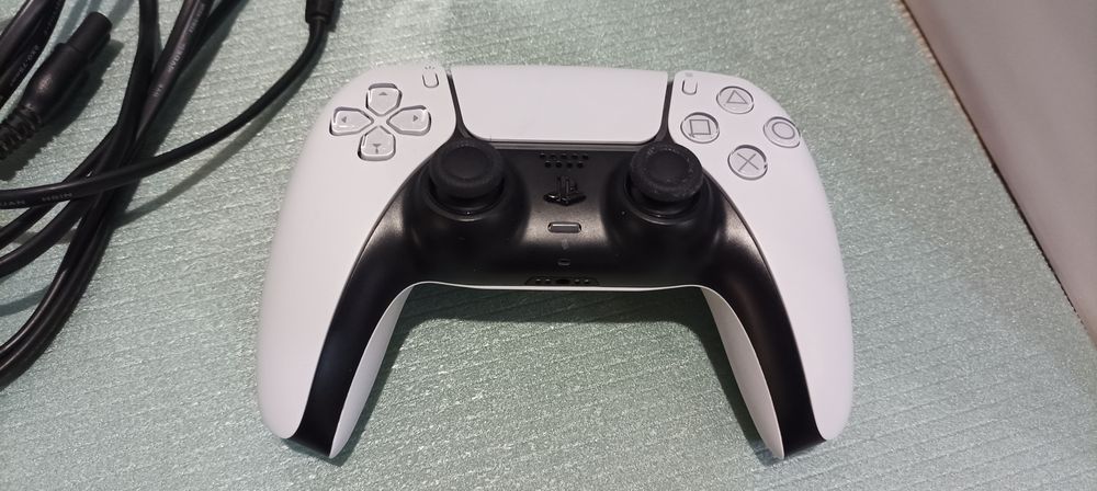 Playstation 5 slim, disk edition, 1Tb, dualsense controller