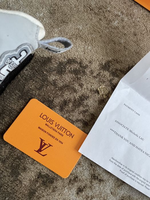 adidasi lv,purtati de 2 ori