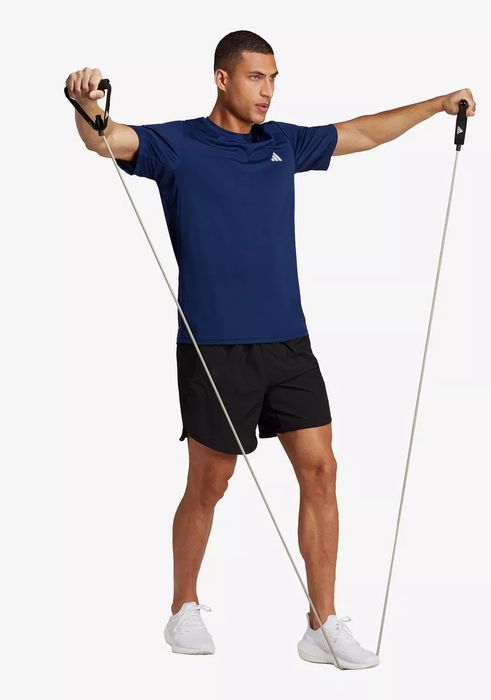 Новая футболка Adidas оригинал USA