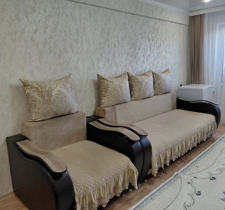 Продается диван с креслом