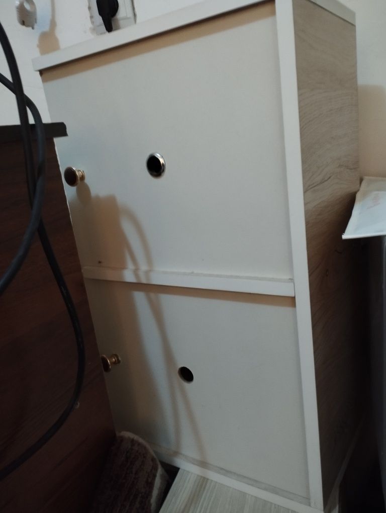 Kanareka shkafi qafas qoyadigan