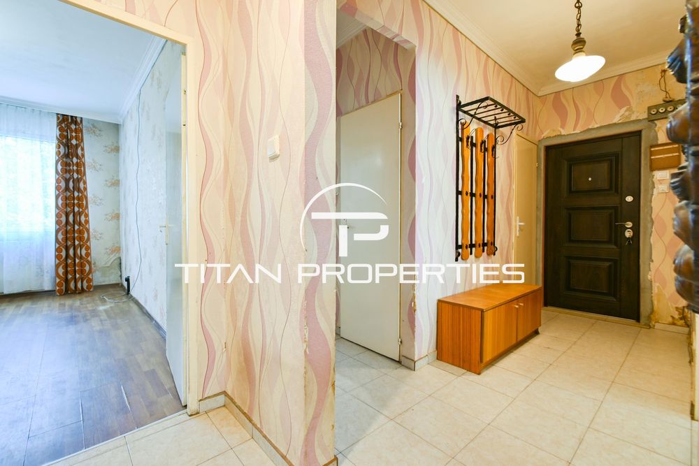 Дава се под наем Тристаен апартамент в София, Люлин 6 - 90 кв.м за 500 € - Снимка #12