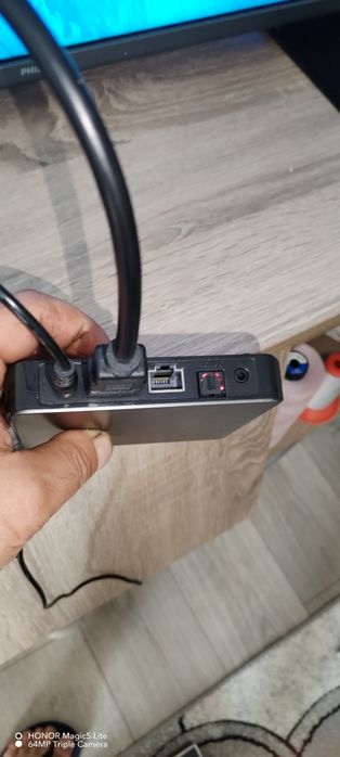 Vând pachet TV smart box