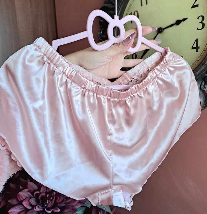 Pantaloni scurti dantela lenjerie dama roz dantela fundita