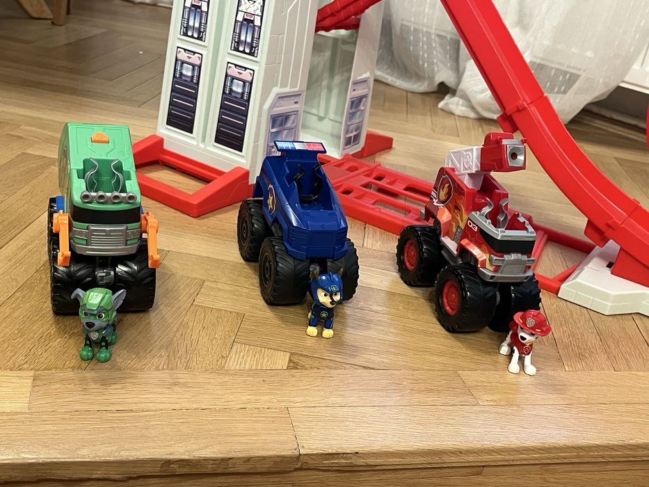 Patrula căţeluşilor turn mare Rescue Wheels