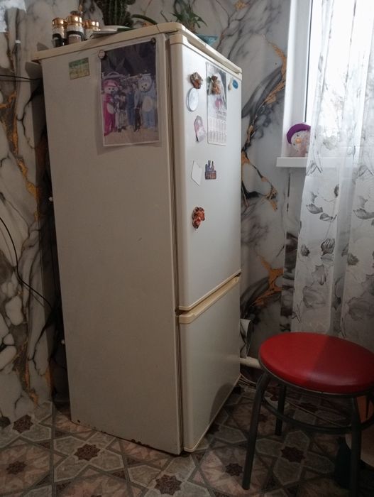 Холодильник  бирюса