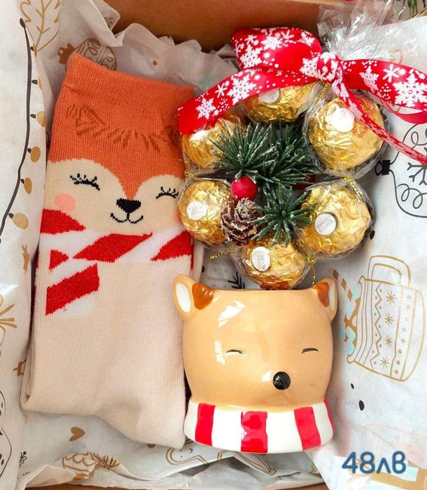 Коледни подаръчни кутии