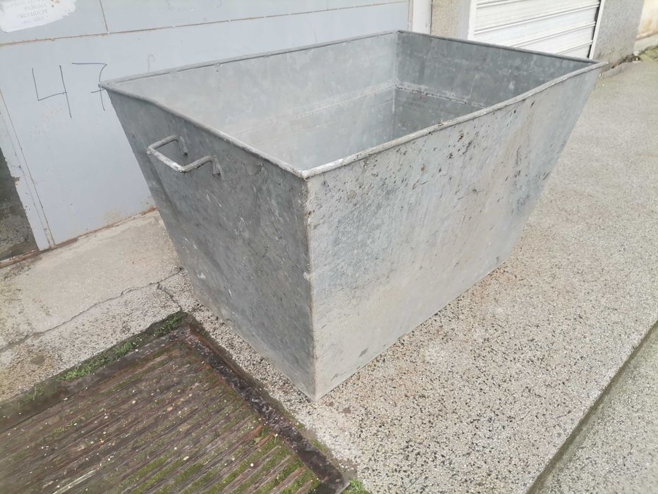 Метален казан 200 литра