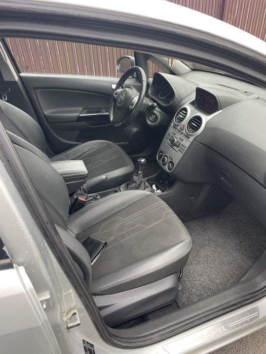 Opel corsa 1.3 cdti