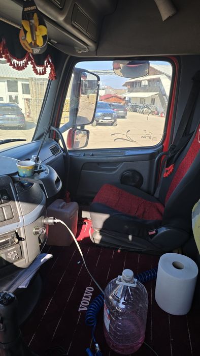 De vanzare Volvo fh 440 + trailer