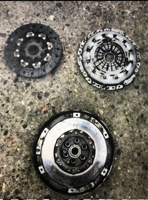 Kit Volanta Masa dubla+Ambreiaj BMW N43 seria 1,3,an 2009